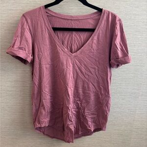 lululemon athletica Mauve V-Neck Tee